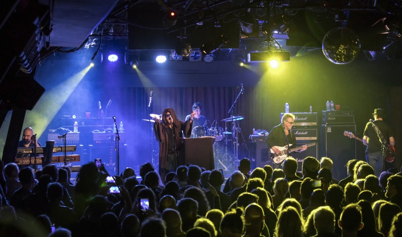 Blue Oyster Cult – The Symbol Remains Blue Oyster Cult – The Symbol Remains