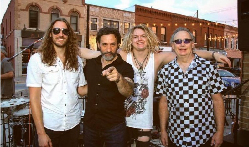 Blues Rock Bosses HEAD HONCHOS Hit The Road! Blues Rock Bosses HEAD HONCHOS Hit The Road!