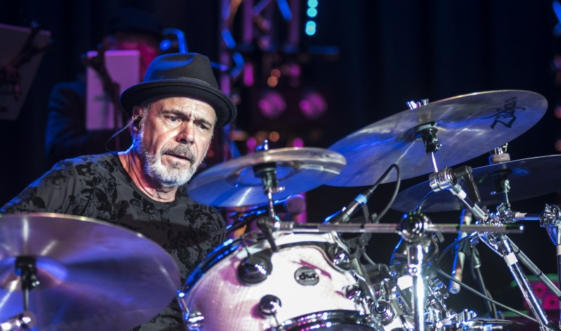 Danny Seraphine’s CTA – Back to Chicago Danny Seraphine’s CTA – Back to Chicago