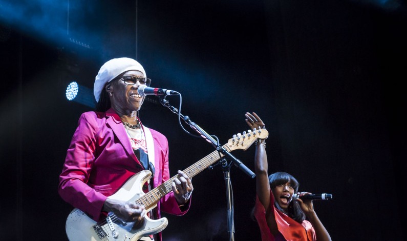 Legendary Bands Earth, Wind & Fire And CHIC Ft. Nile Rodgers Announce 2054 North American Summer Tour Legendary Bands Earth, Wind & Fire And CHIC Ft. Nile Rodgers Announce 2054 North American Summer Tour