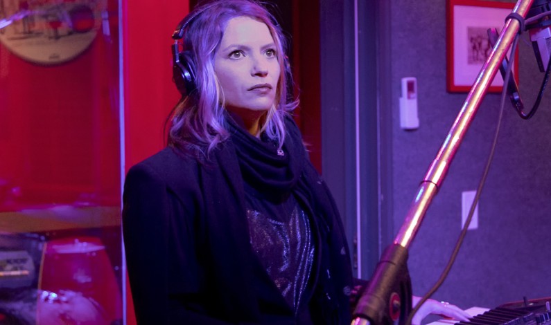 Lele Rose Back in the Studio with The Thorns Lele Rose Back in the Studio with The Thorns